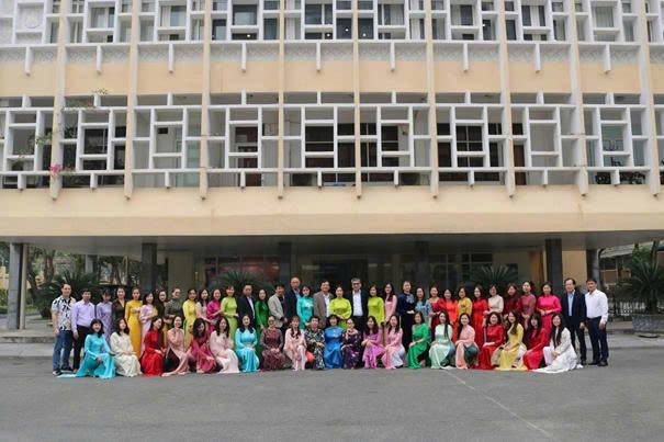 NHÀ MÁY IN TIỀN QUỐC GIA HƯỞNG ỨNG “TUẦN LỄ ÁO DÀI” TÔN VINH VẺ ĐẸP PHỤ NỮ NHÂN NGÀY 8/3