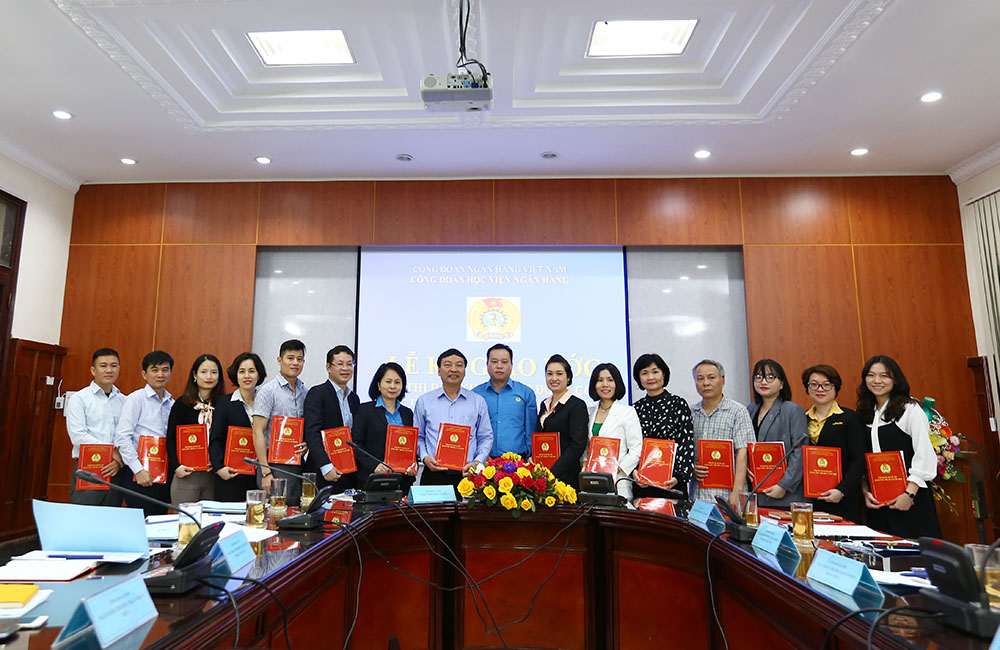 Hội nghị ký giao ước thi đua Cụm thi đua Khối Công đoàn cơ sở trực thuộc Công đoàn Ngân hàng Việt Nam khu vực phía Bắc
